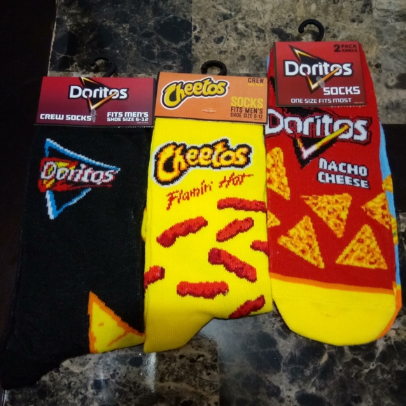 Novelty Socks, NWT, Crew Style, Fits Size 6-13 or 9-13 Assorted Fun Socks - Picture 8 of 13